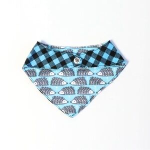 Dog neck bandana blue plaid hedgehog puppy pet cute stylish NWOT scarf reversibl